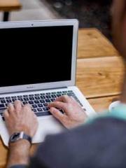 lt;Mr. Bao, Mrs. Bao